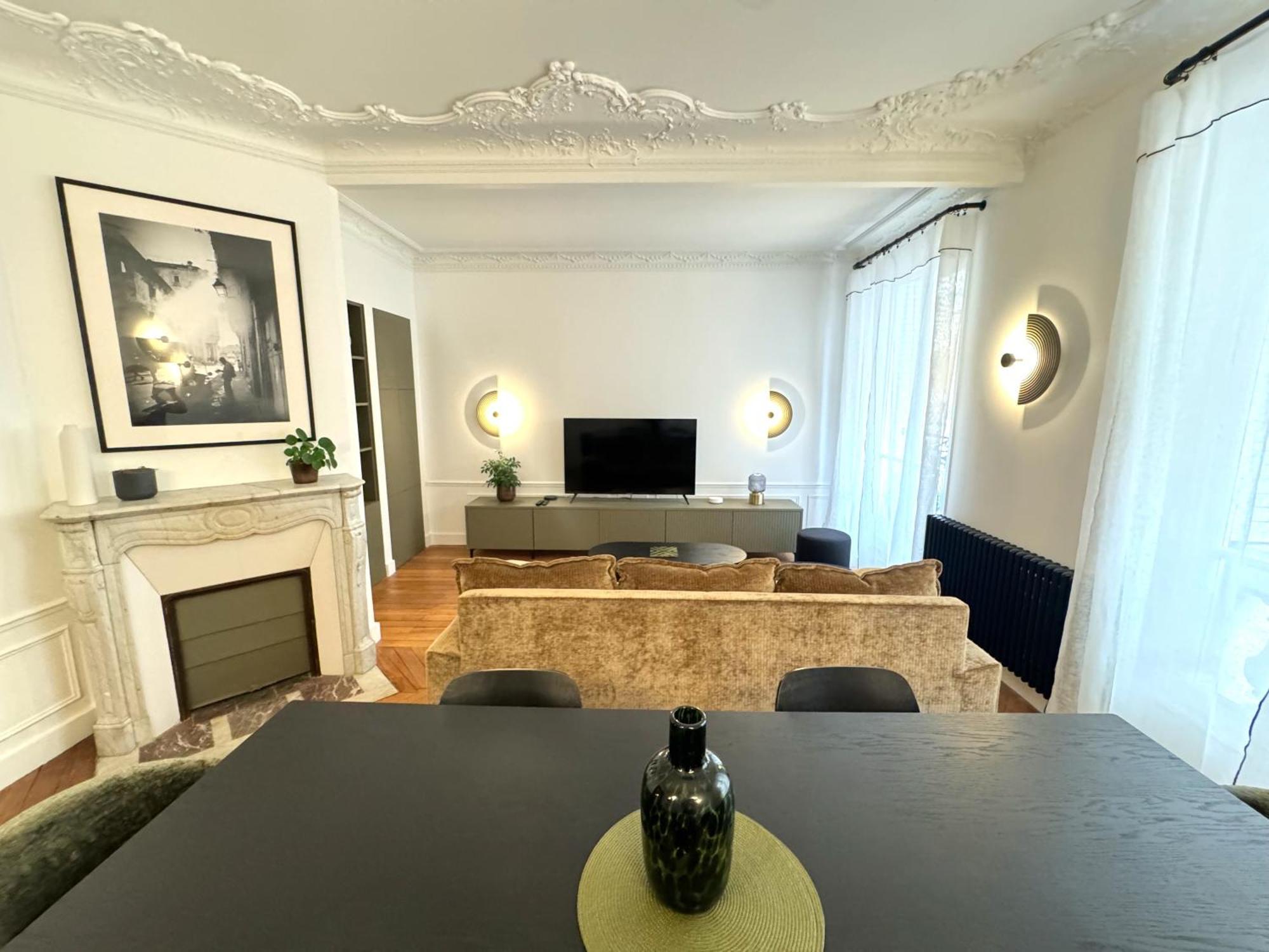 Parisian Luxury Style - Heart Of Montparnasse Appartement